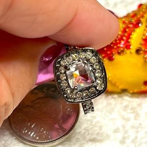 Black metal halo ring